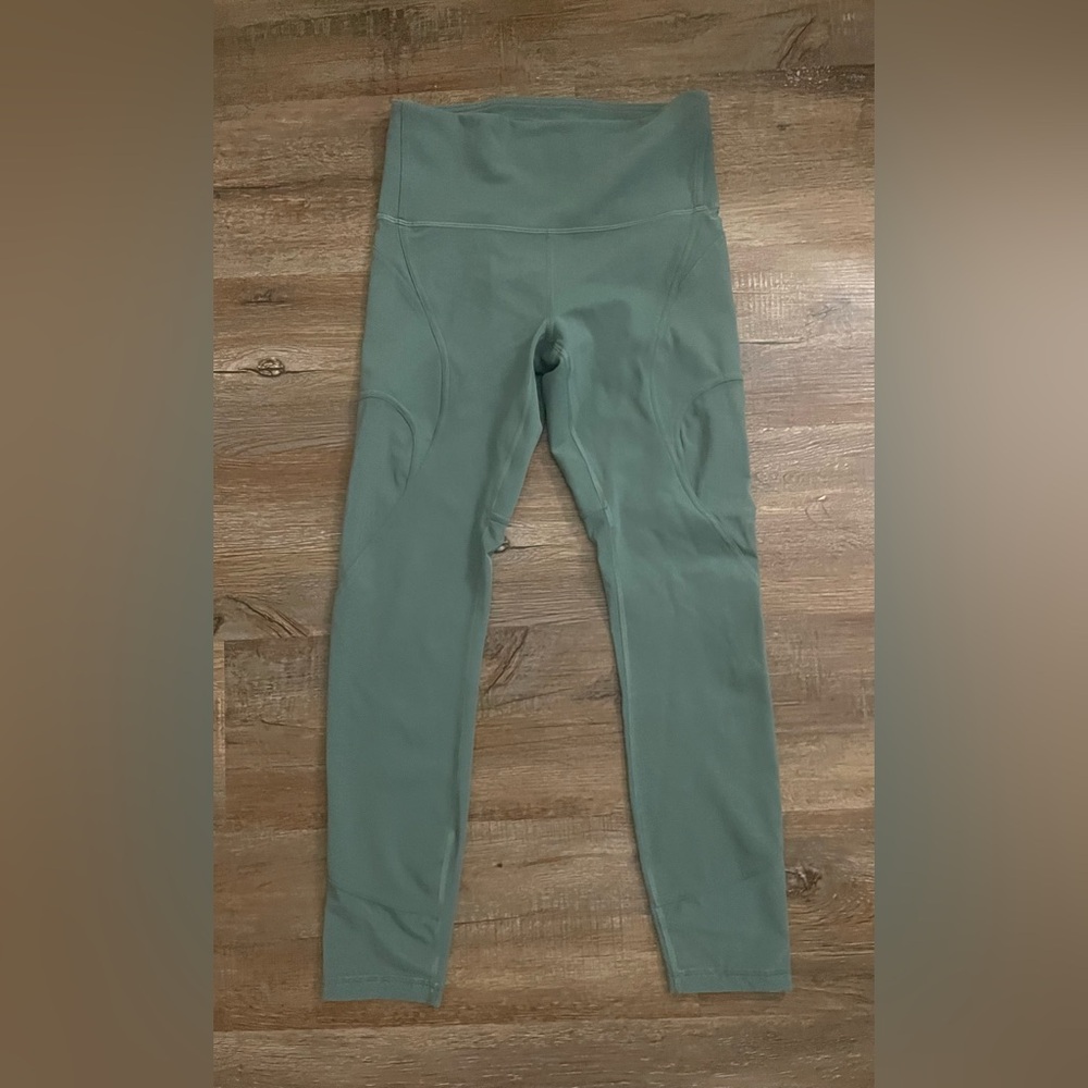 Lululemon Leggings Women’s Size 6 Wunder Train Mesh High-Rise Workout Gym - Picture 3 of 6